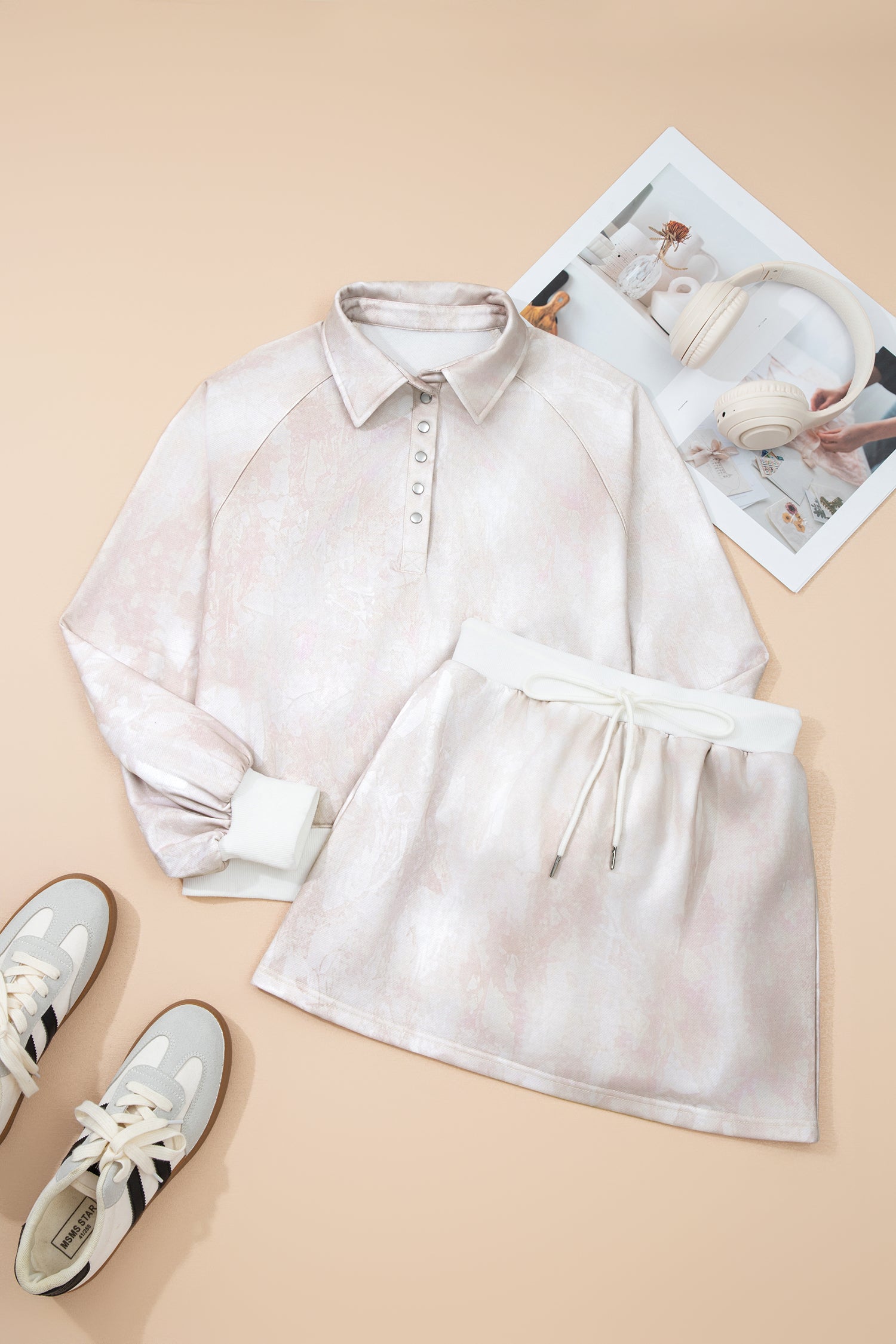 Cali Chic Women Mini Skort White Abstract Woodland Print Balloon Sleeve Pullover Drawstring Mini Skort Set - Cali Chic