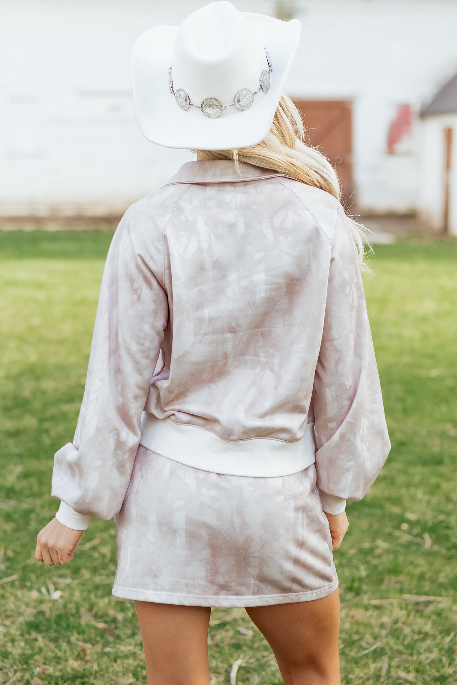 Dear-Lover white abstract woodland print mini skort and balloon sleeve pullover set, stylish two-piece women’s outfit.