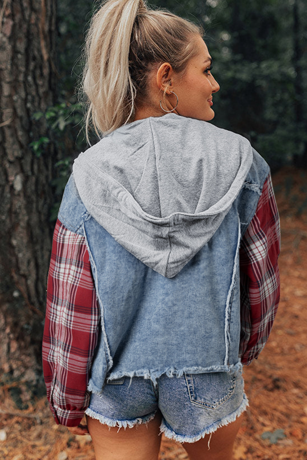 Cali Chic Women's Denim Jacket Beau Blue Plaid Print Patchwork Hooded Raw Hem Denim Coat