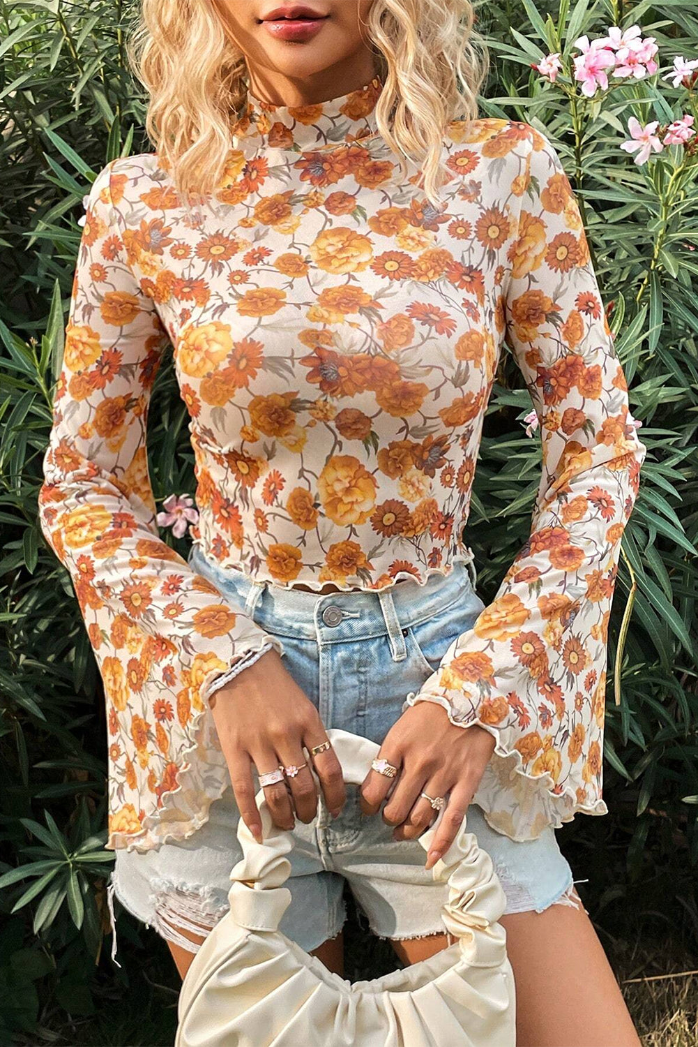 Cali Chic Women's Top Orange Floral Printed Bell Sleeve Mock Neck Scallop Trim Blouse