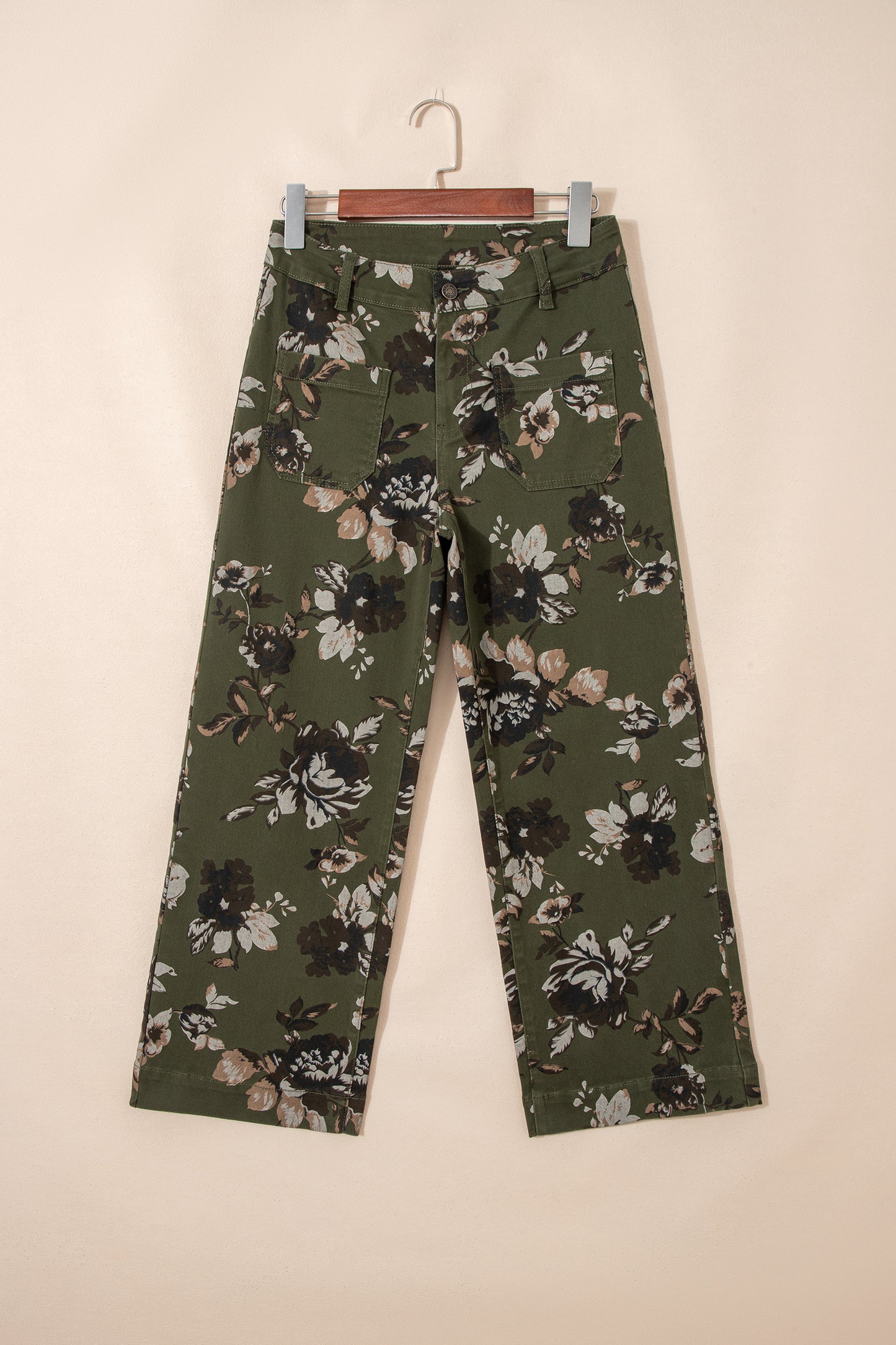 Cali Chic Women Pants Green Vintage Floral Print Square Patch Pocket Raw Hem Shift Jeans - Cali Chic