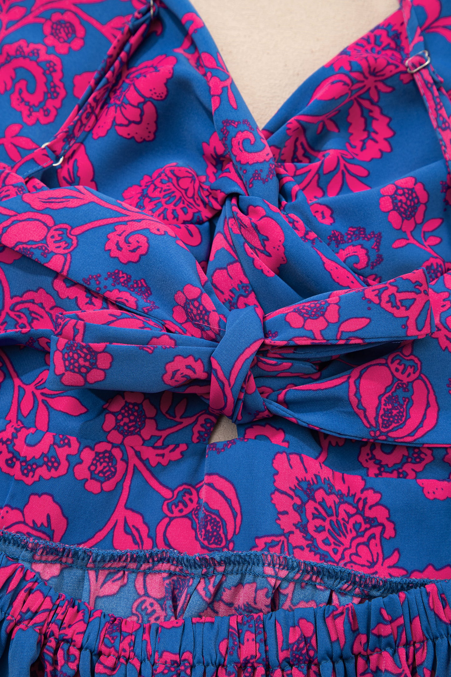 Cali Chic Women Dress Blue Floral Print Twisted V Neck Tied Backless Maxi Dress