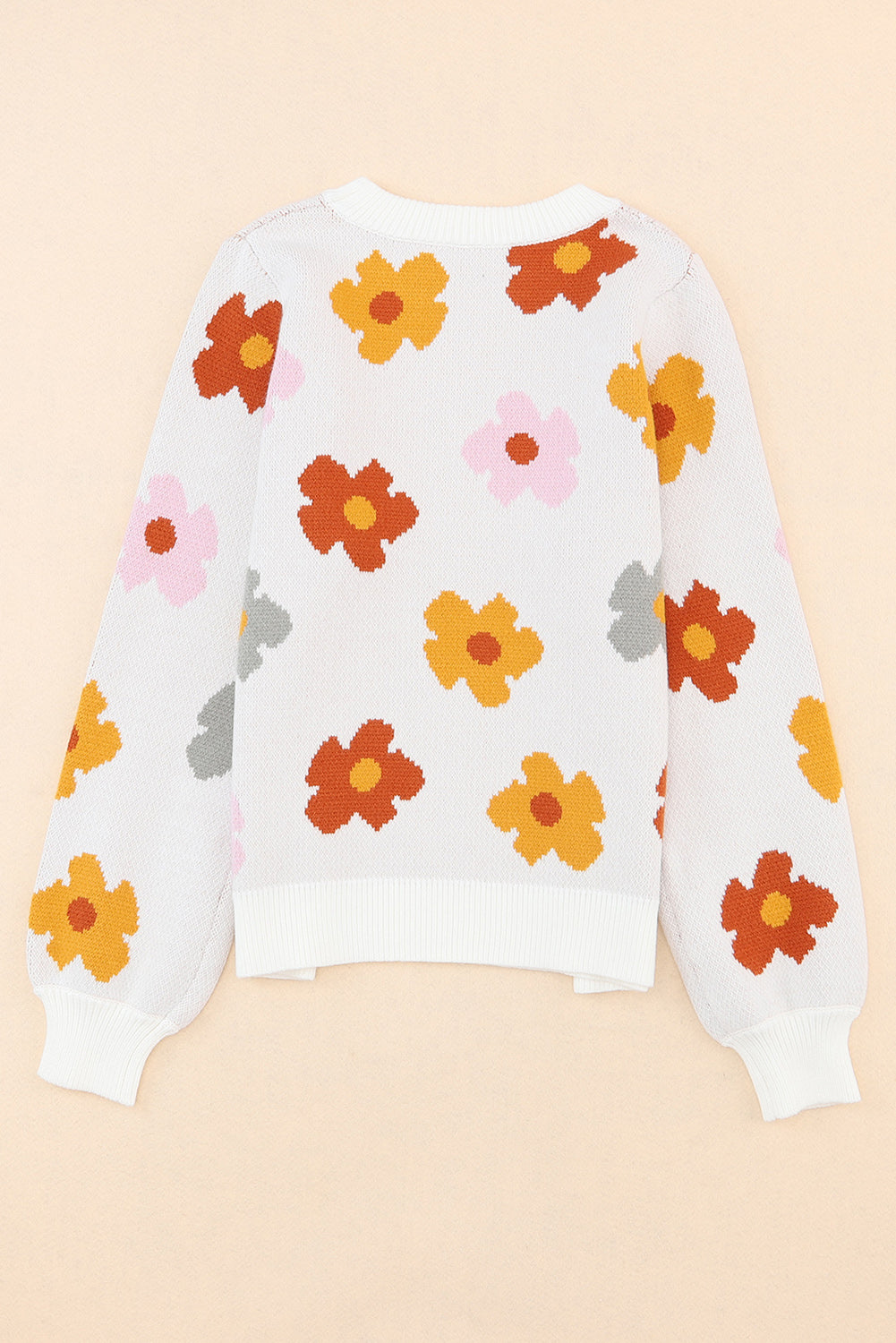 Cali Chic White Sweet Flower Knitted Ribbed Hem Sweater
