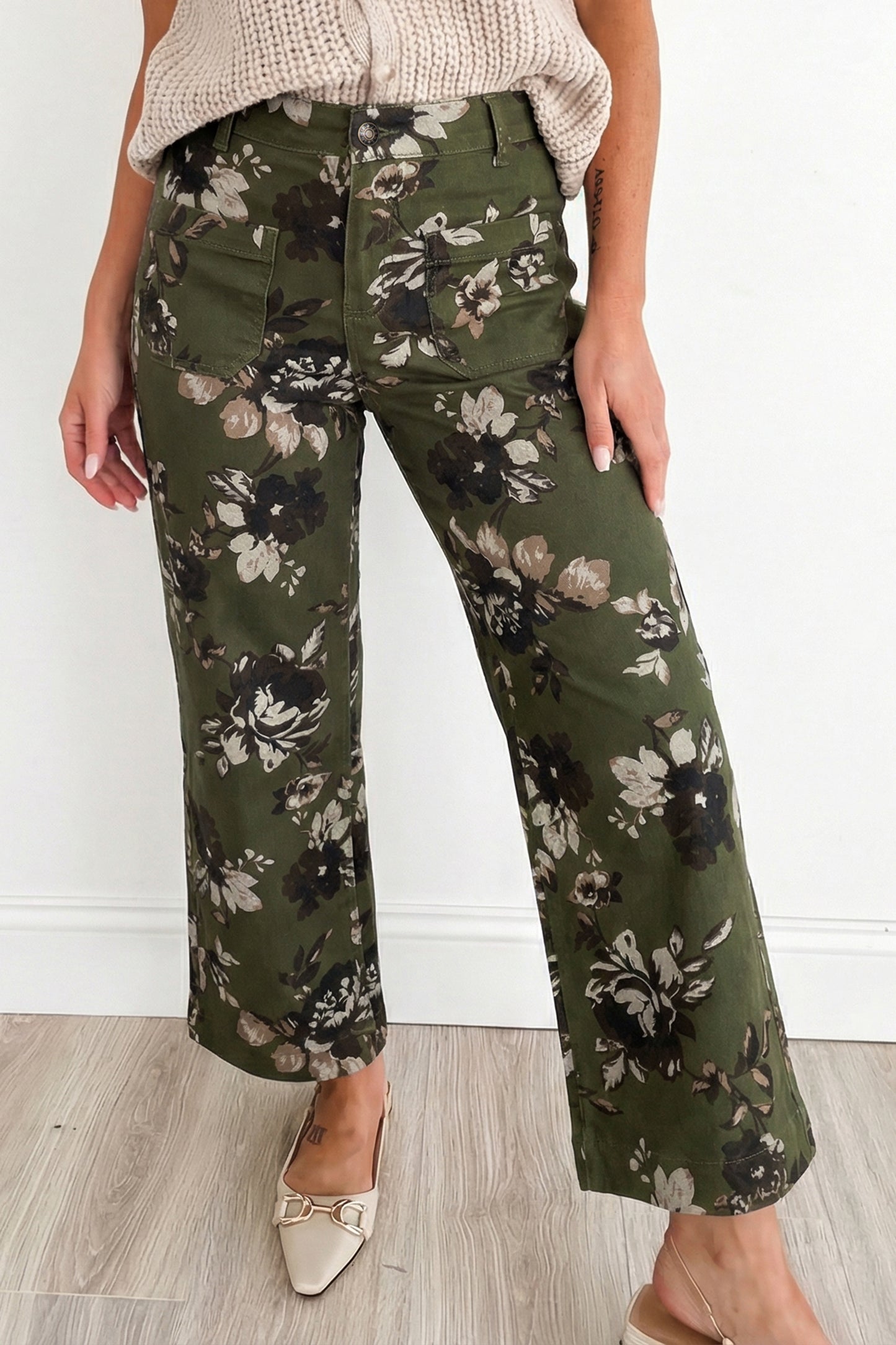 Cali Chic women's green vintage floral print jeans with patch pockets and raw hem, casual shift style bottoms.