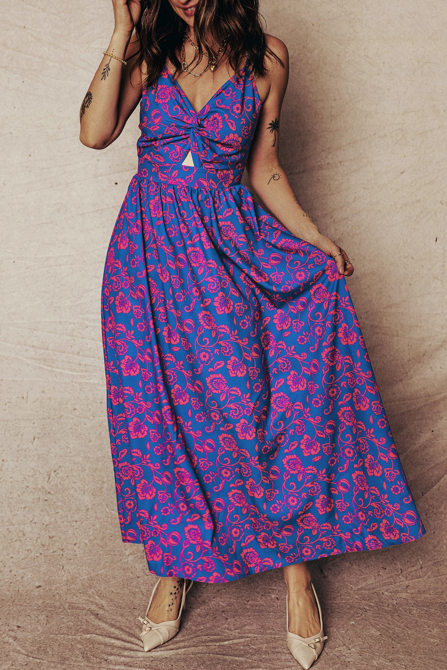Cali Chic Women Dress Blue Floral Print Twisted V Neck Tied Backless Maxi Dress - Cali Chic