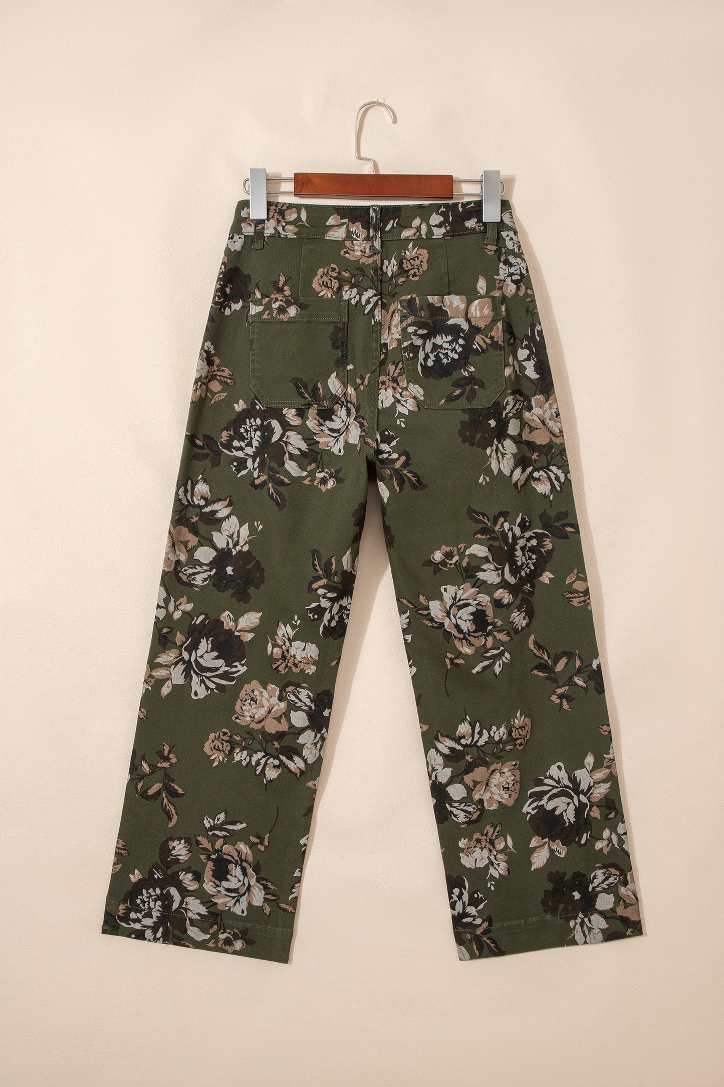 Cali Chic Women Pants Green Vintage Floral Print Square Patch Pocket Raw Hem Shift Jeans - Cali Chic