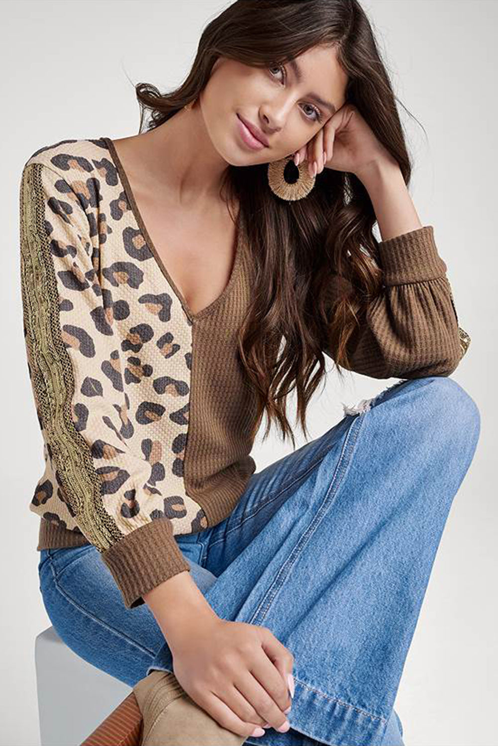 Cali Chic Brown Leopard Splicing Waffle Knit V Neck Top