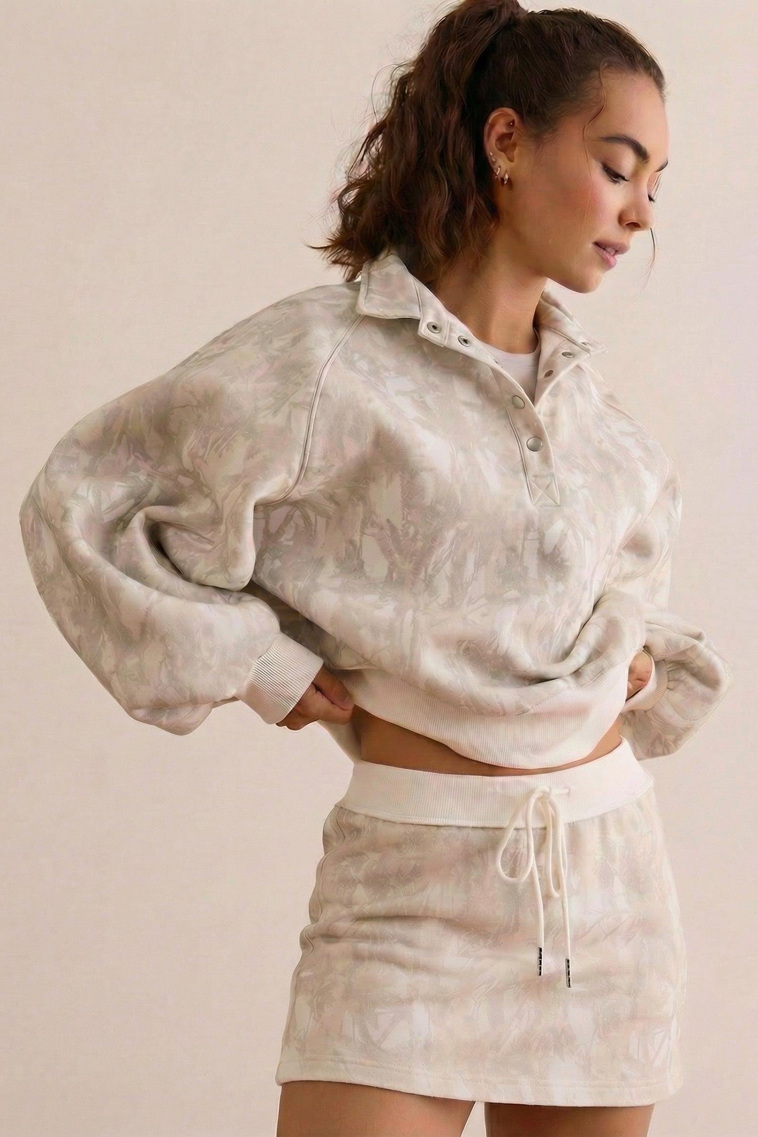 Cali Chic Women Mini Skort White Abstract Woodland Print Balloon Sleeve Pullover Drawstring Mini Skort Set - Cali Chic