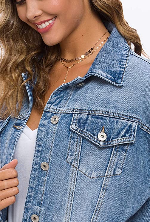 Cali Chic Women's Denim Jacket Celebrity Lt Blue Classic Side Pockets Authentic Denim Jacket