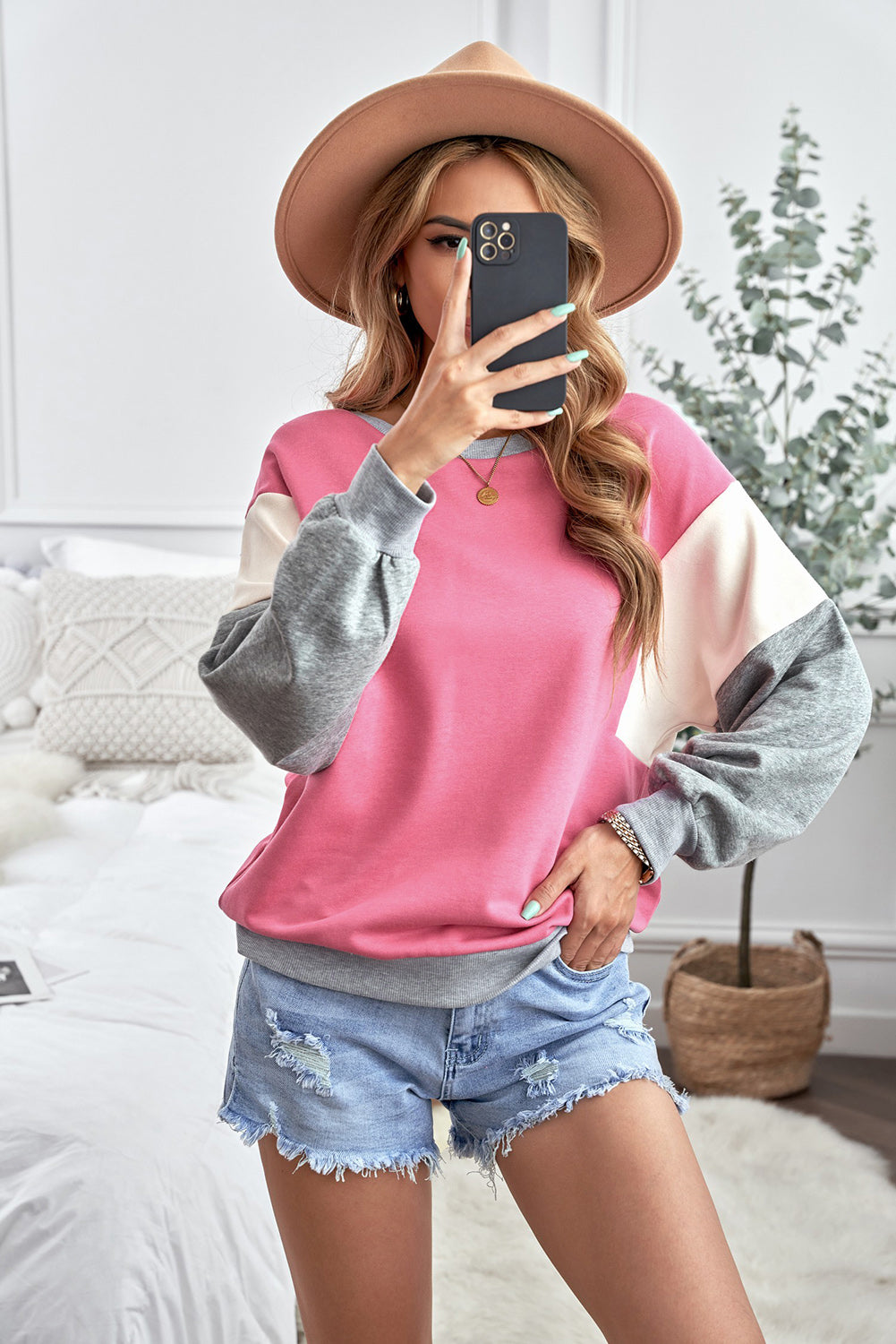 Cali Chic Women's Sweatshirt Celebrity Rose Color Block Pullover Sweatshirt